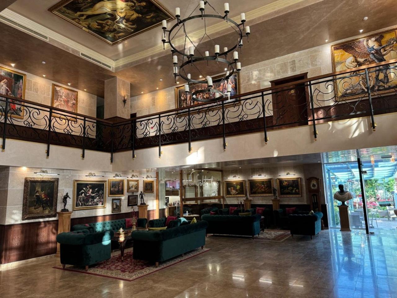 Alchemist Residence Von Goldenburg Belashtitsa 외부 사진