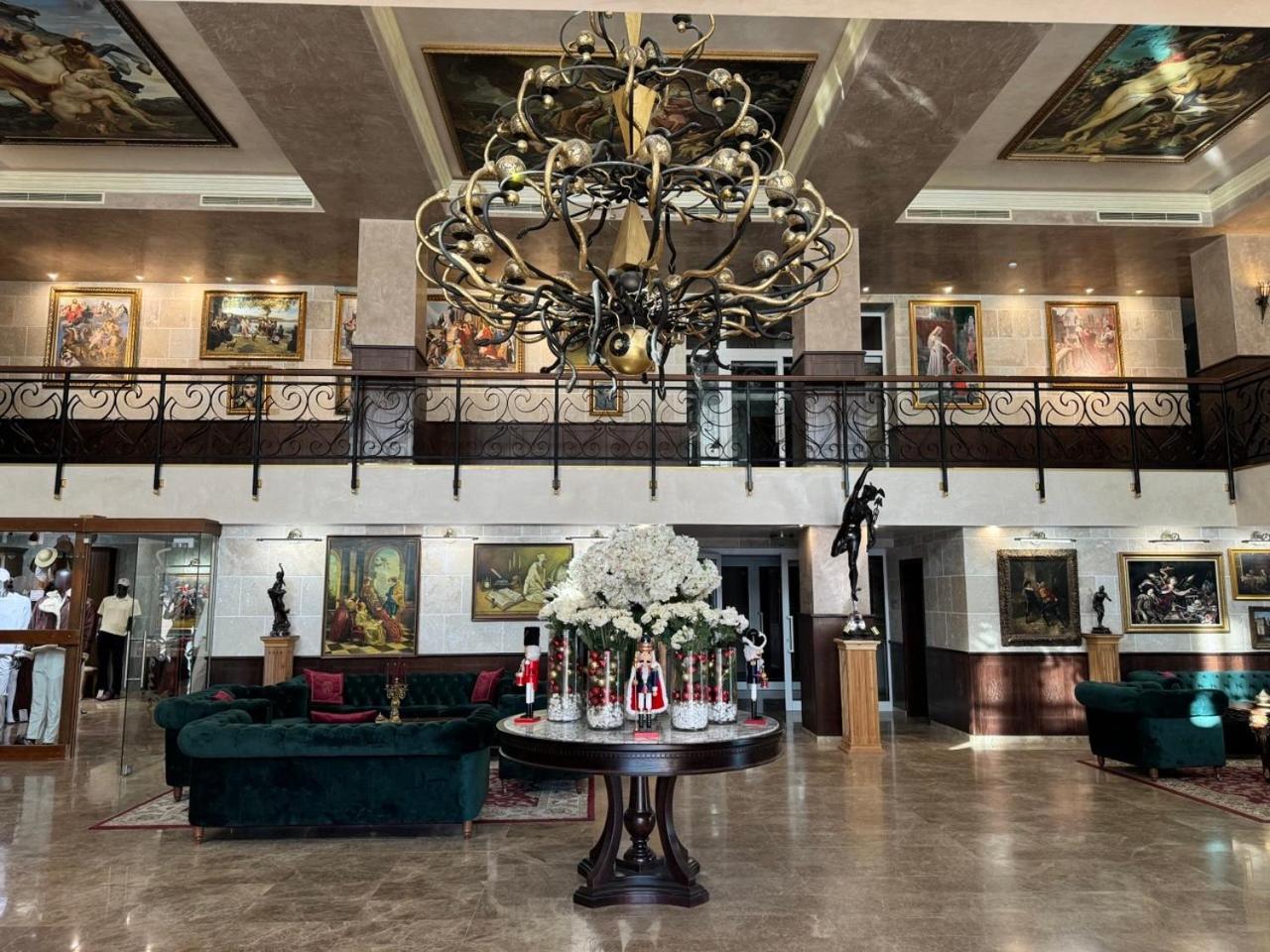 Alchemist Residence Von Goldenburg Belashtitsa 외부 사진