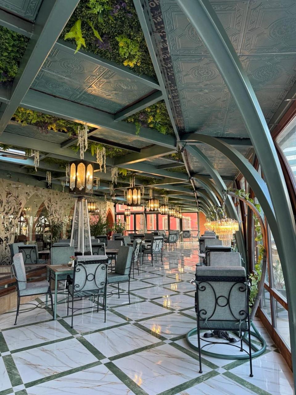Alchemist Residence Von Goldenburg Belashtitsa 외부 사진
